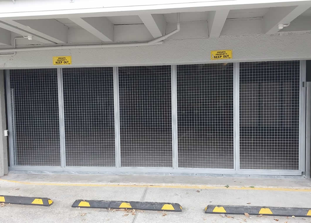 Reininks Industrial Sliding Gate Carpark Security (1)