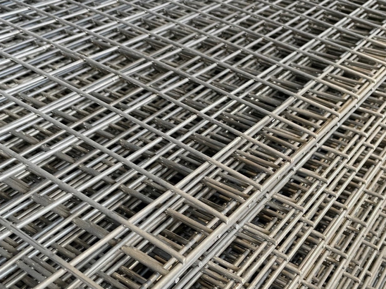 Stainless-3.15-40x40.F-2