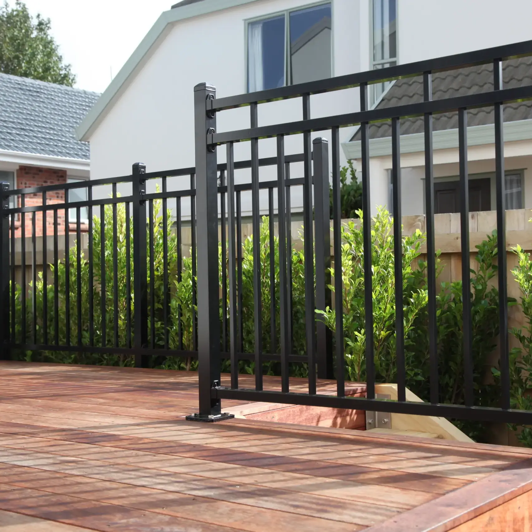 Aluminum Fence & Balustrade-img